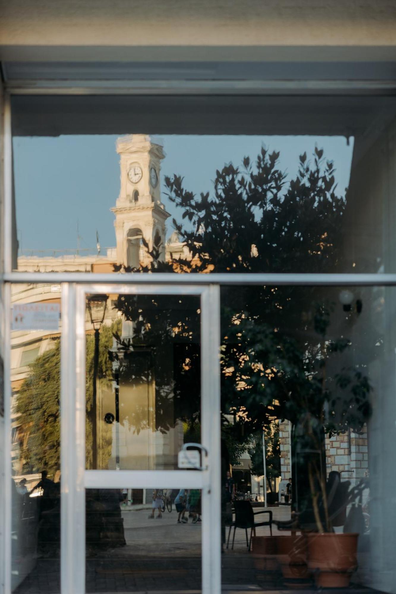 Dems Central Stay Volos Buitenkant foto